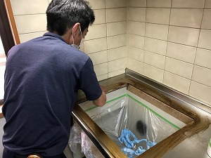 大津市N様邸　IHクッキングヒーター施工中